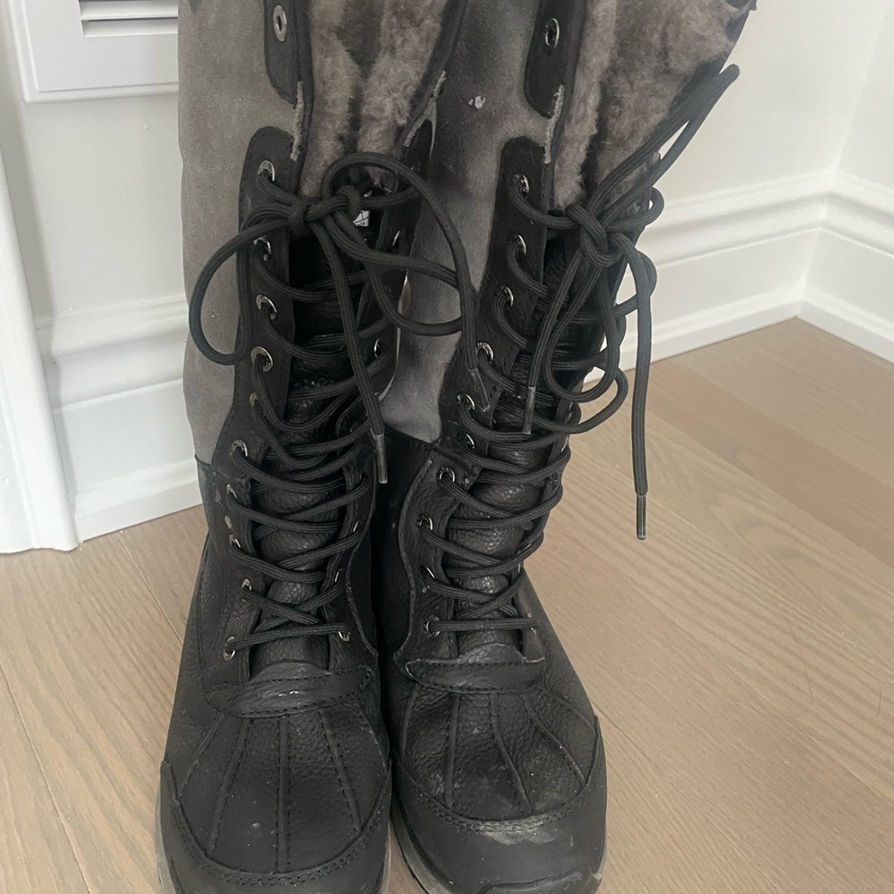 UGGs Women's Black and Gray Winter Boots